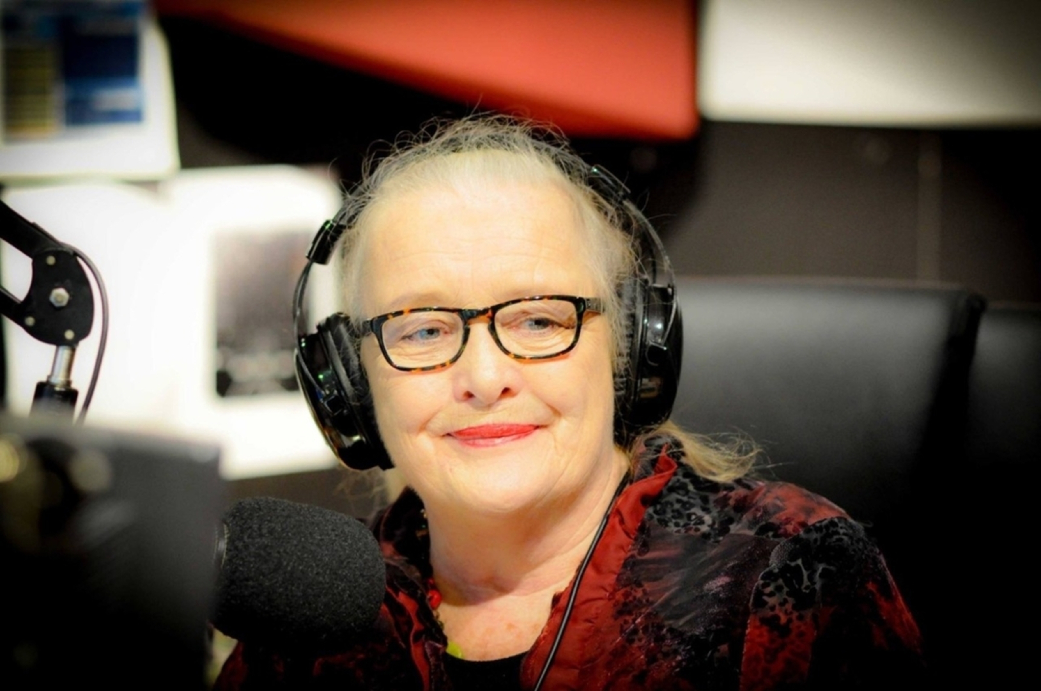 Announcer Spotlight: Helen Jennings OAM - Roots of Rhythm | PBS FM