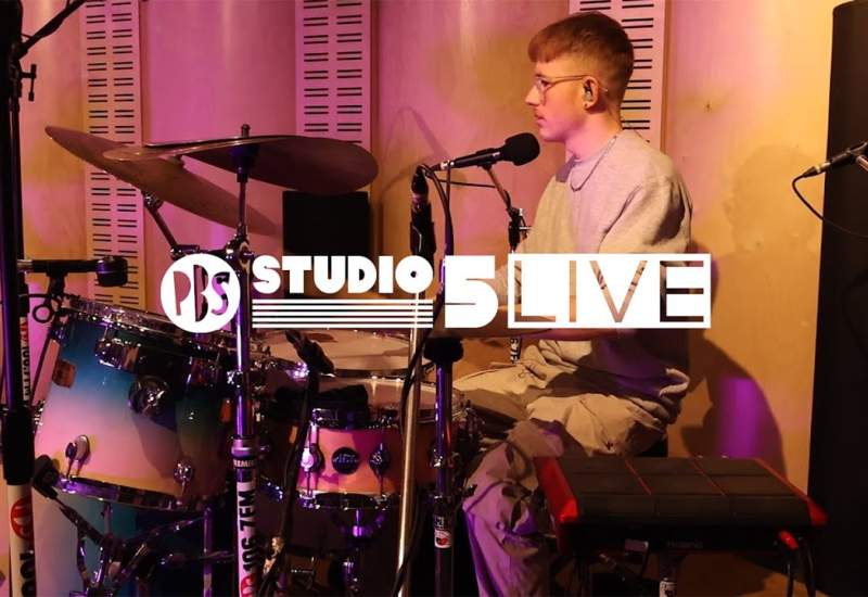 Alexander Flood - 'Oscillate' in PBS Studio 5 Live July 16, 2024